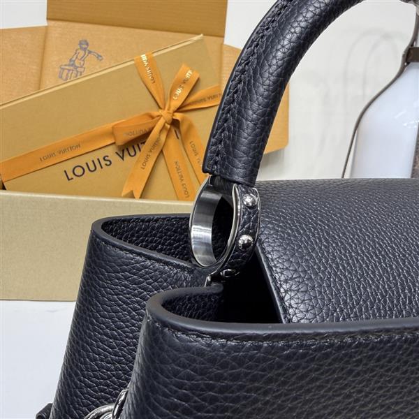 2026120164256607 270